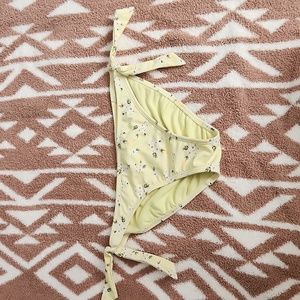 NO BOUNDARIES yellow flower Bikini bottoms